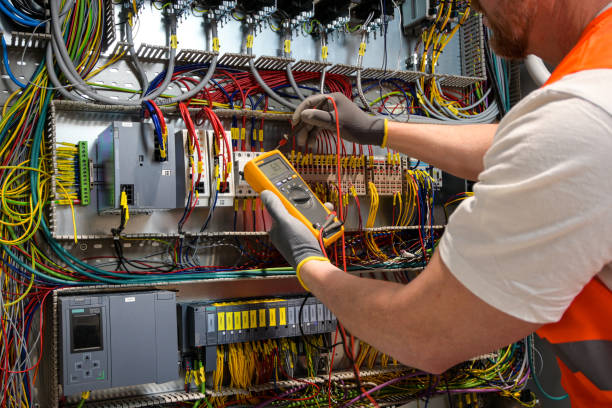 Best Affordable Emergency Electrician  in Daisetta, TX